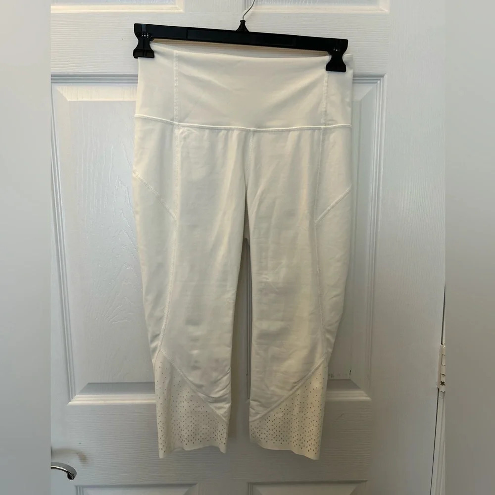 Lululemon White Anew Crop Leggings Size 8 - Picture 2 of 4